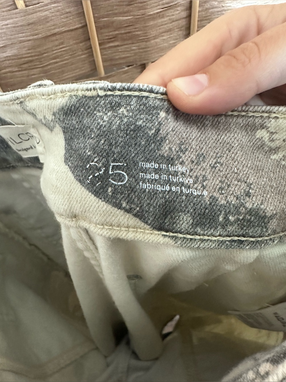 Anthropologie Pilcro The Skipper High-Rise Crop Camo Wide-Leg Pants - Size 25 - Picture 9 of 13
